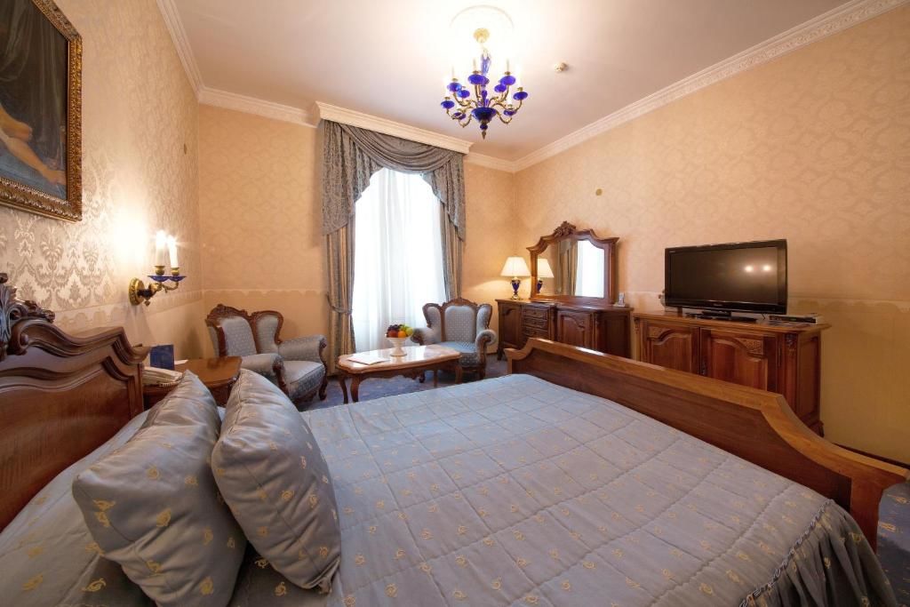 Отель Grand Hotel London Варна-49