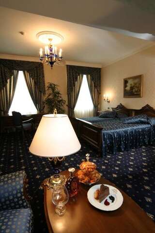 Отель Grand Hotel London Варна Стандартный двухместный номер с 1 кроватью или 2 отдельными кроватями-9